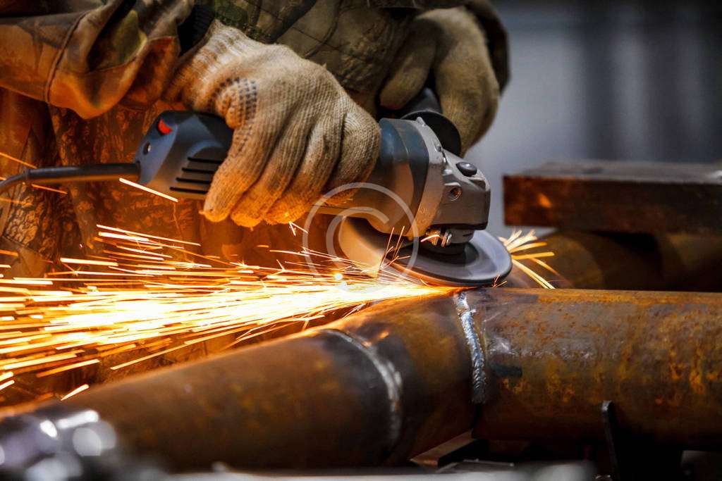 Fasteners 101: choosing the perfect screw or bolt