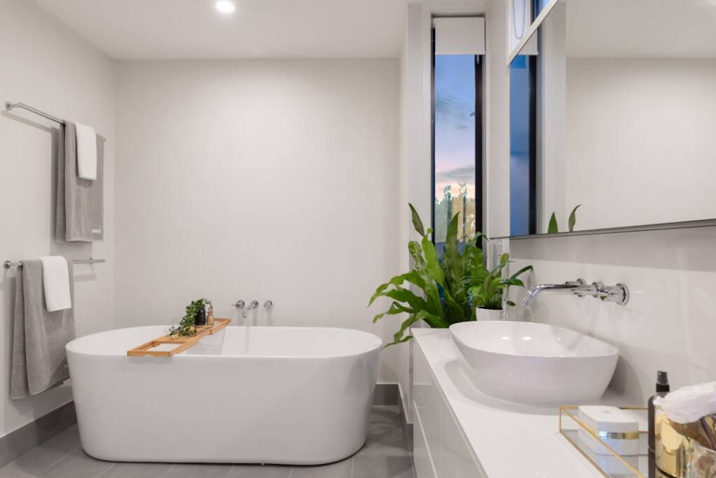 Manhattan Beach Bathroom Update: Cost Breakdown for Bathroom Remodeling in Brooklyn