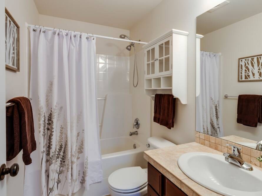 How To Plan A Bathroom Remodel Brooklyn: How to Remodel Your Bathroom for Resale in Brooklyn