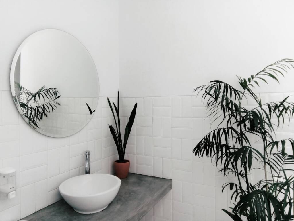Certified Bathroom Designer: Design-Build Tips for Stress-Free Brooklyn Renovations