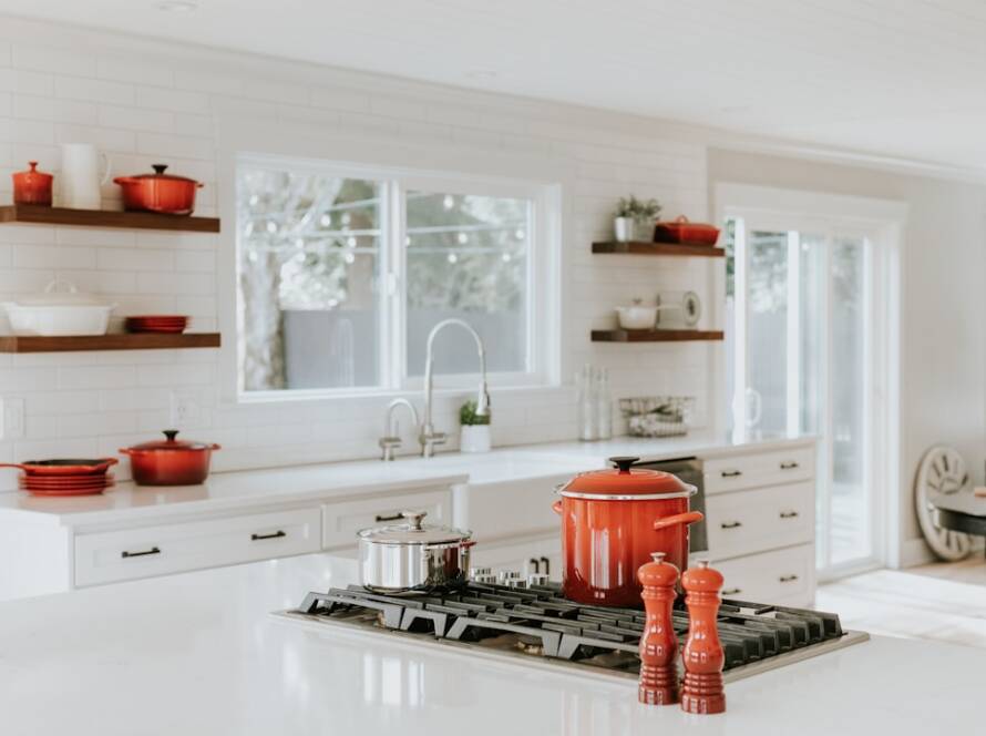 Why Full-Service Kitchen Remodels Save Brooklyn Homeowners Time and Stress