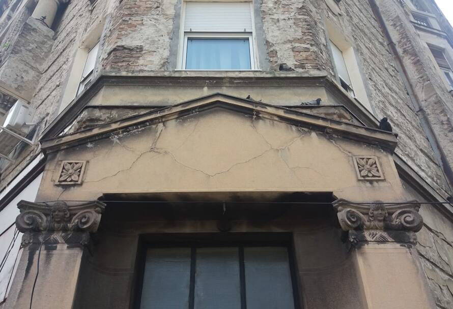 Before and After: Stunning Brownstone Renovation In Brooklyn Transformations