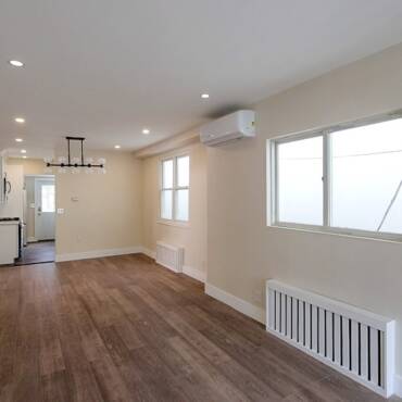 1034 Crawford