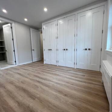 1439 East 4th Street