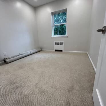 1439 East 4th Street