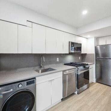224 East 52nd